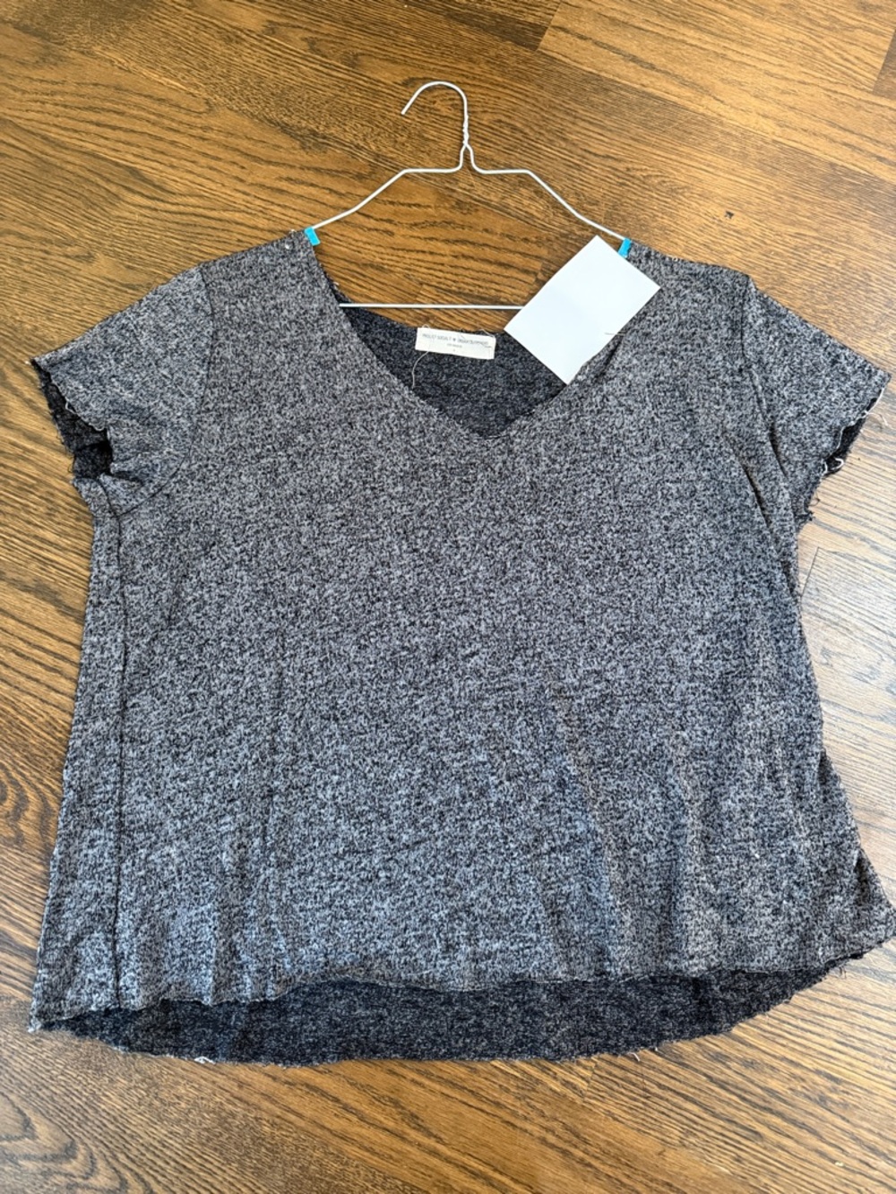 Urban Outfitters Heathered V-Neck Short Sleeve Top - Gray